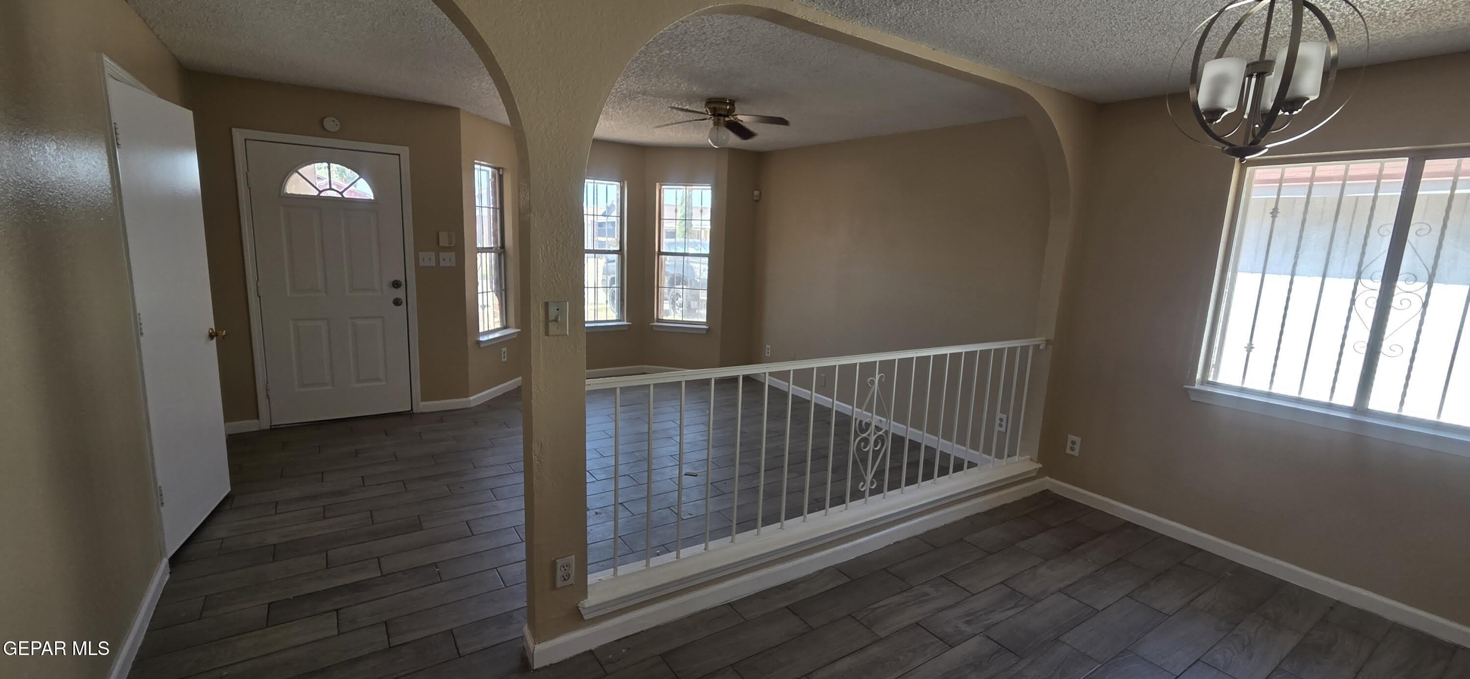 11559 TONY PONCE Drive – photo 4