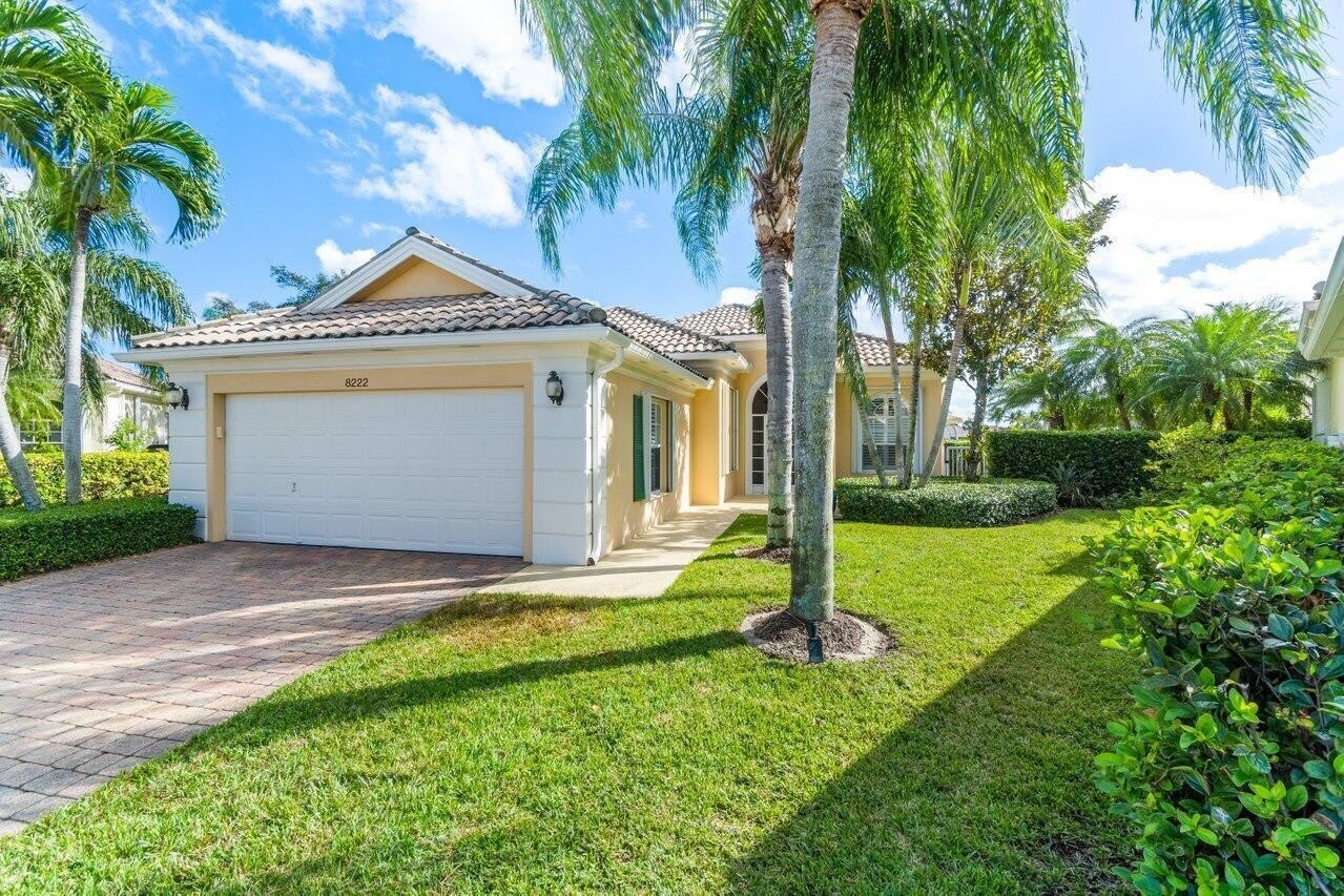 8222 Dominica Place – photo 2