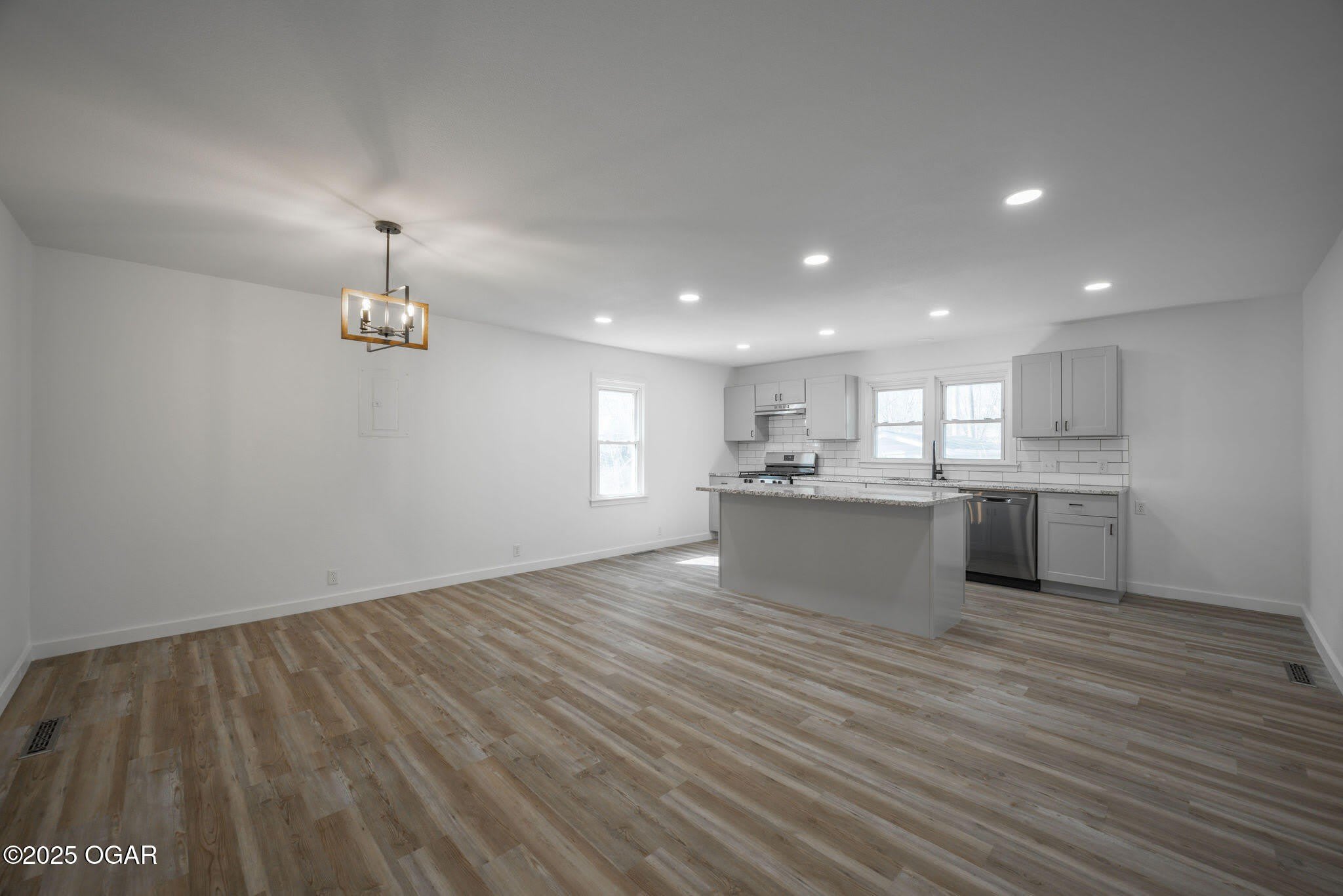 1304 Massachusetts Avenue – photo 2