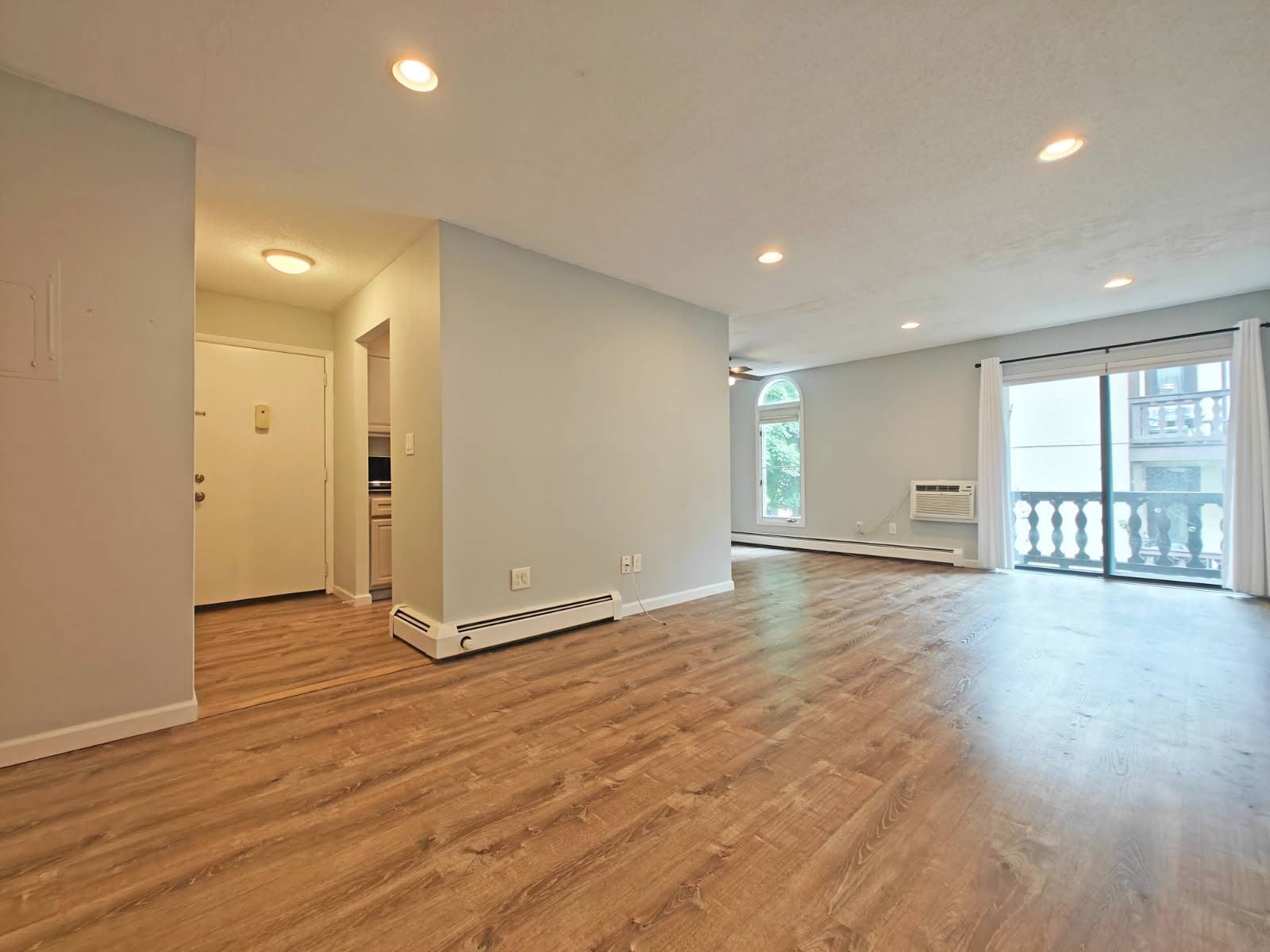 15 Grenada Crescent – photo 1