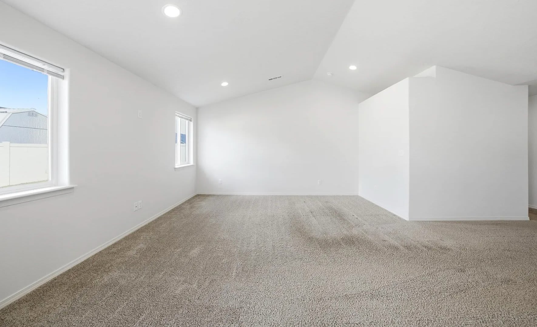 3 Bedroom Home for Rent! – photo 3