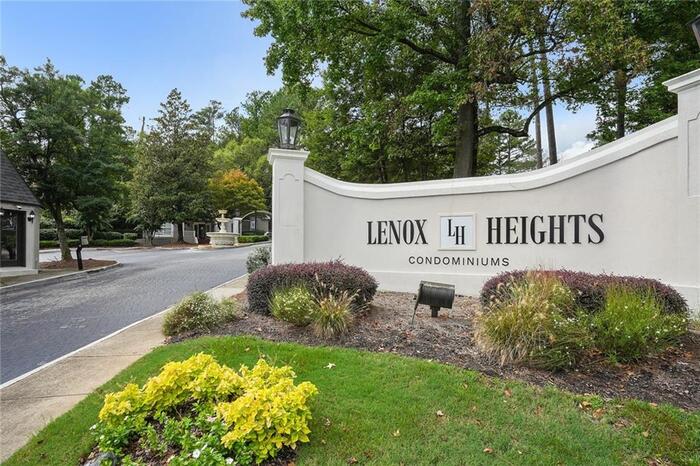 2201 Pine Heights Drive Northeast – photo 4