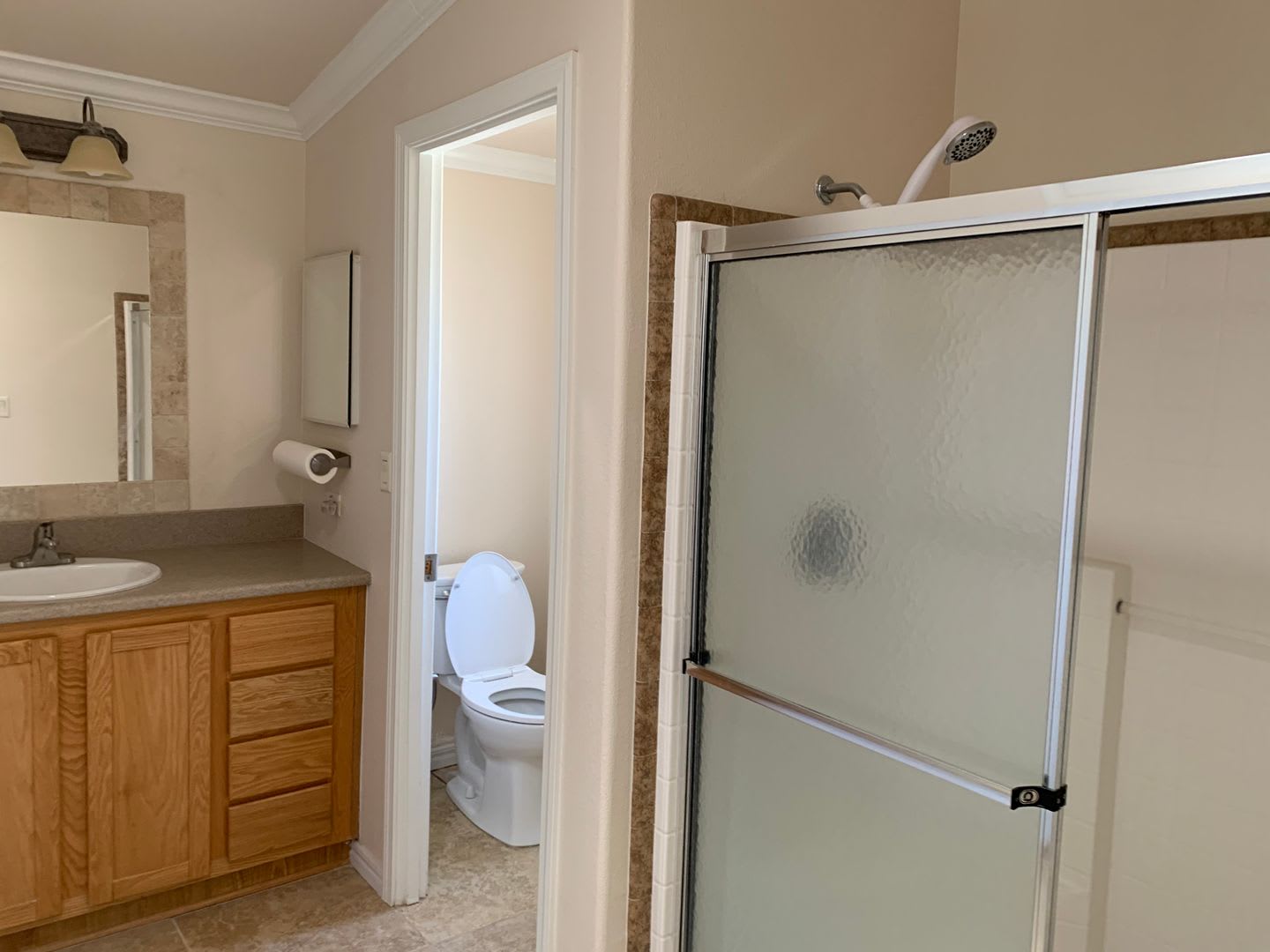 MOVE-IN READY! – photo 5
