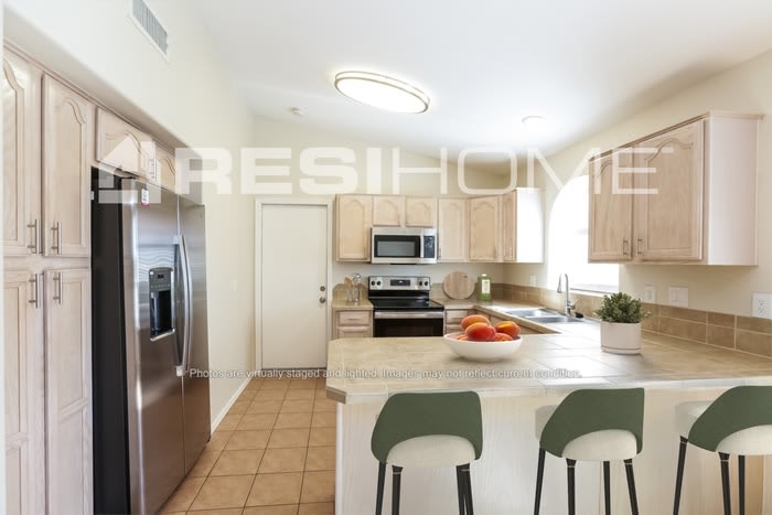 2604 North 126th Drive – photo 3