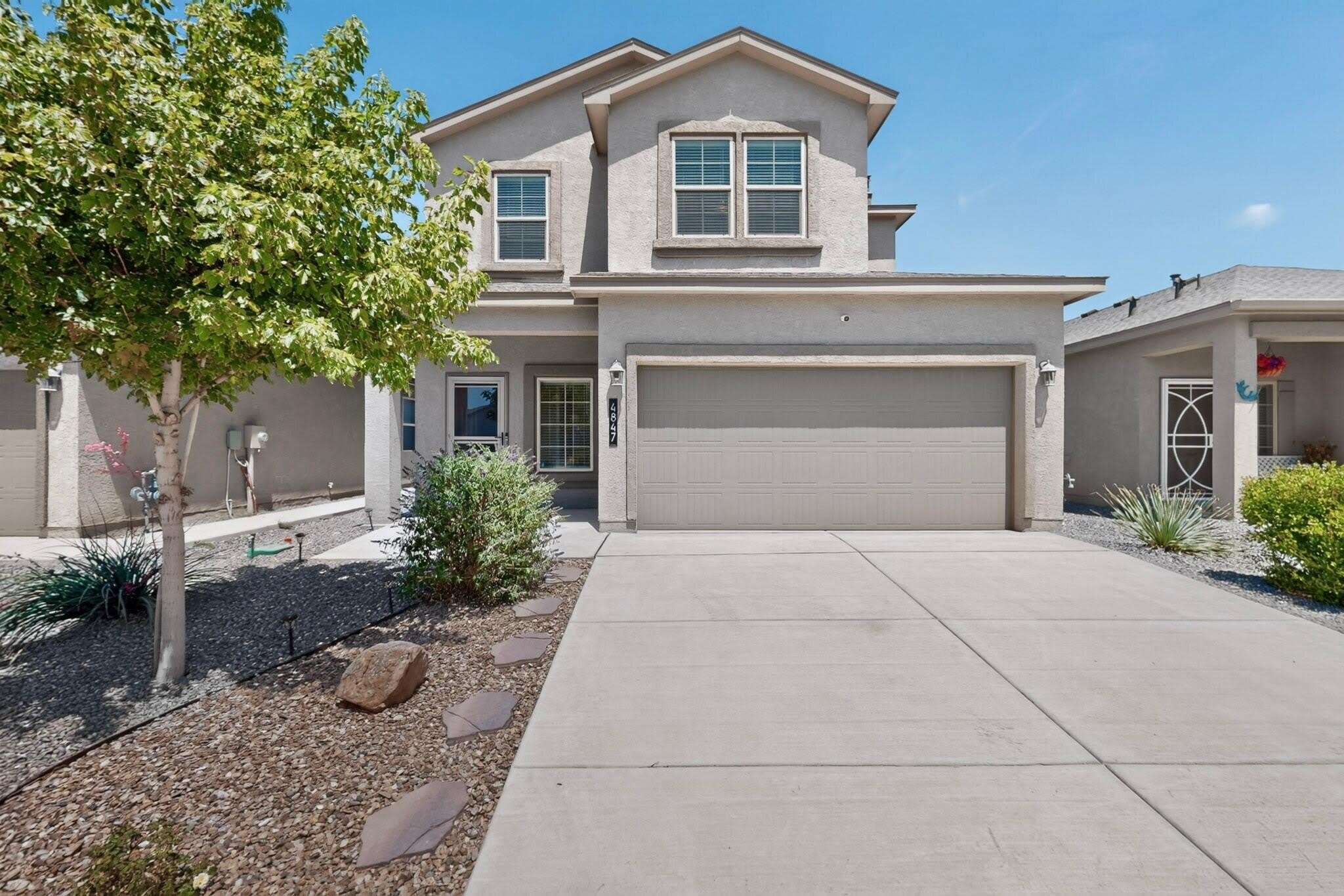 4847 Mount Salas Street NE – photo 2