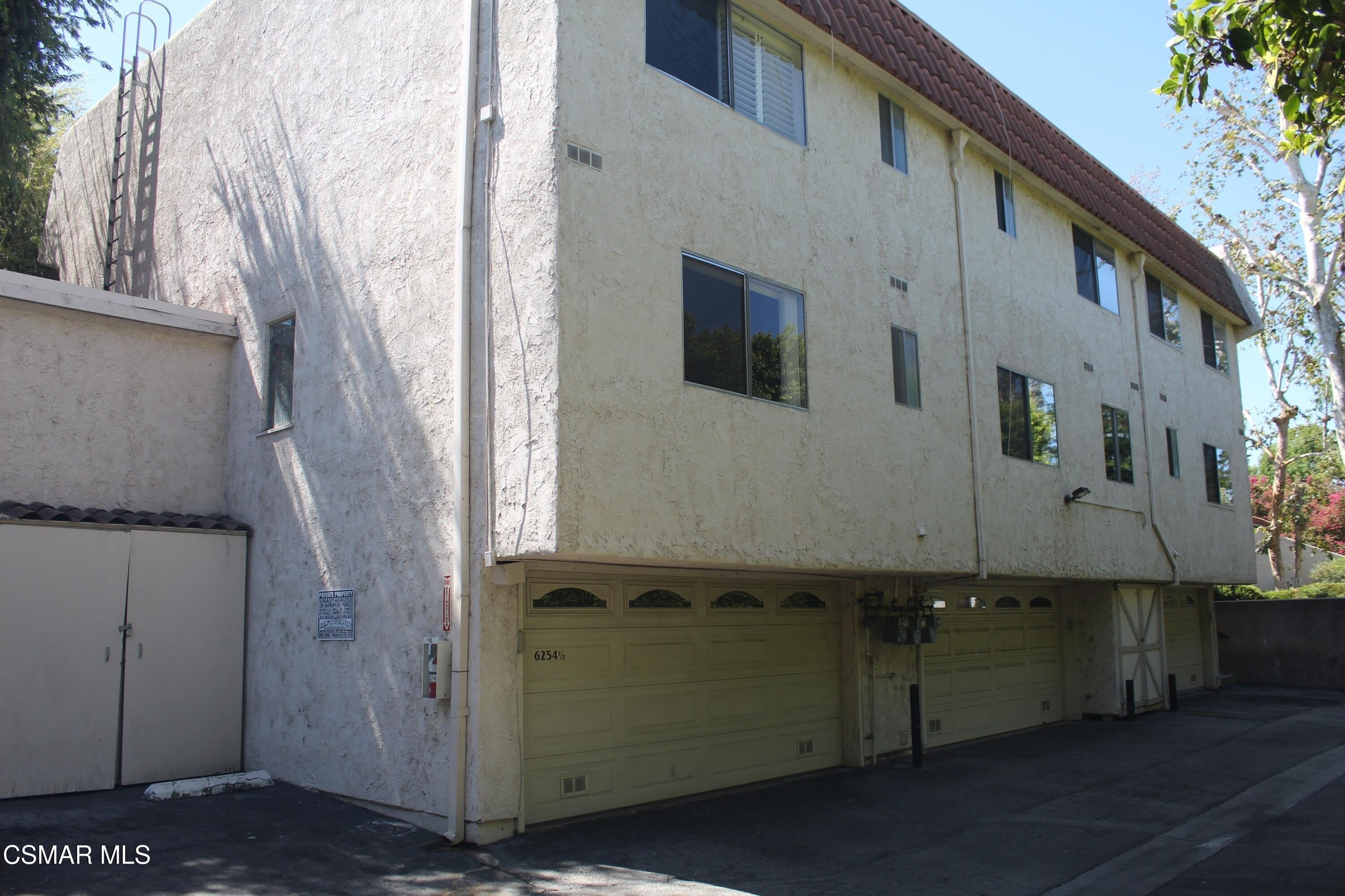 6254 Shoup Avenue – photo 2