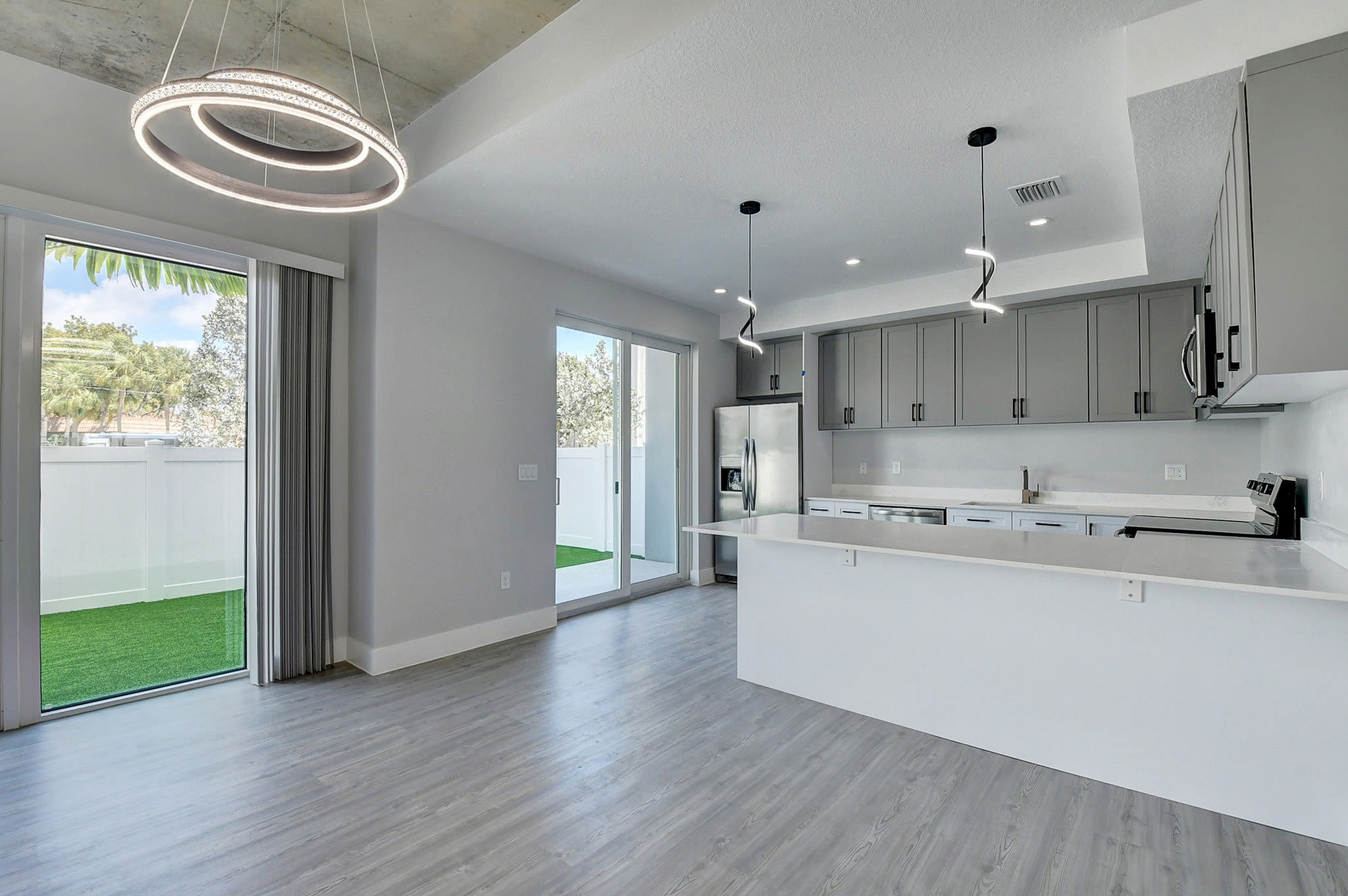 Yamato Villas Townhomes – photo 5