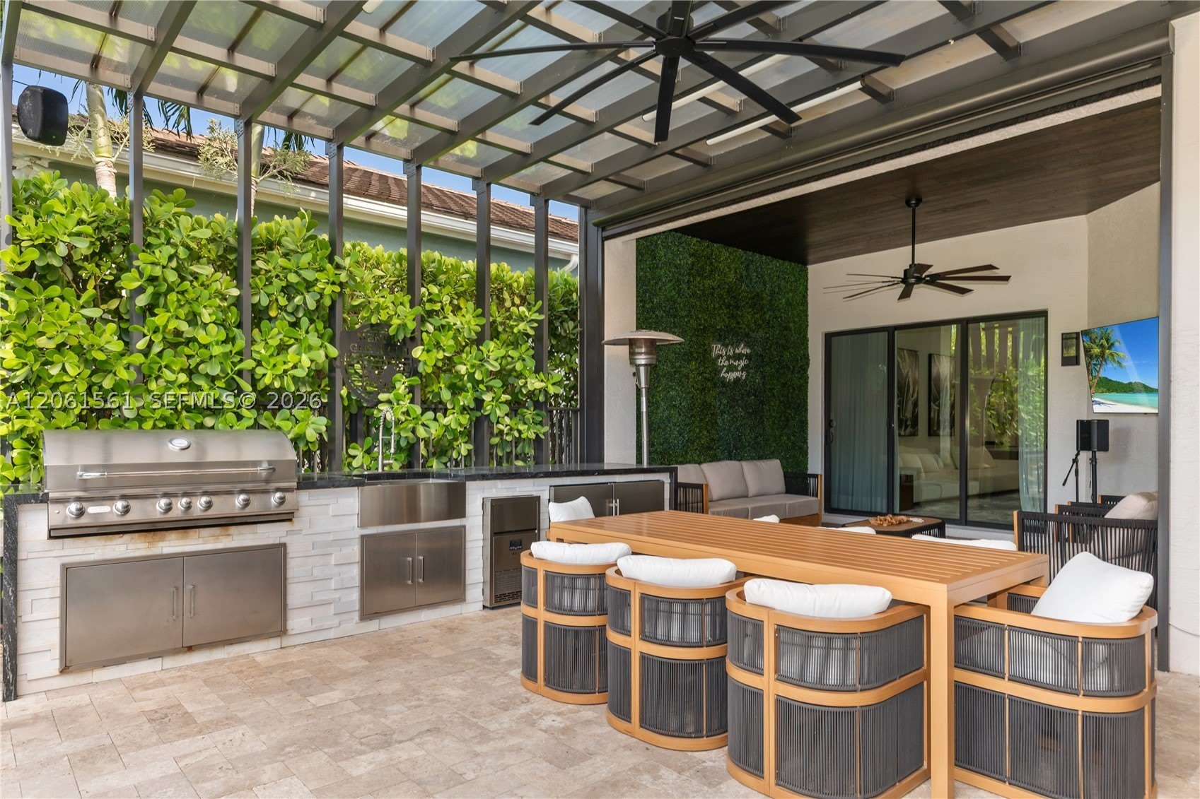 9529 Eden Roc Ct – photo 3