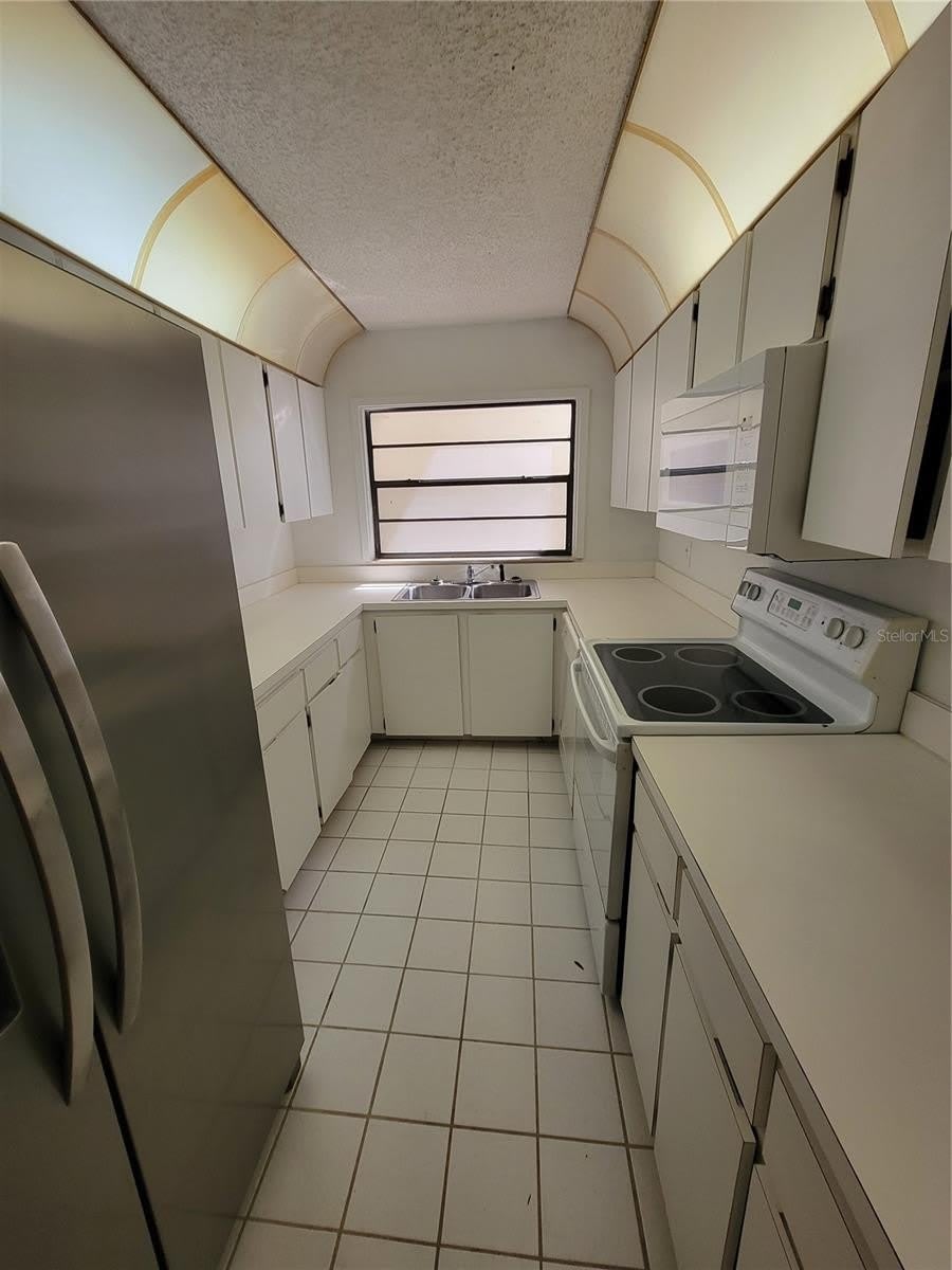 3401 E Fort King Street – photo 3