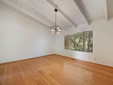 642 2nd St. E – photo 5