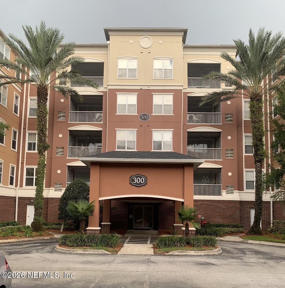 4480 DEERWOOD LAKE Parkway – photo 1