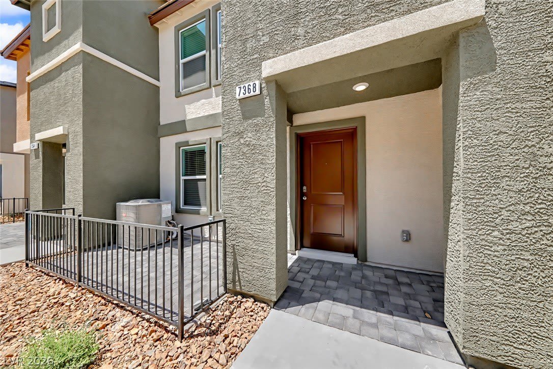 7368 Joanna Brook Street – photo 3