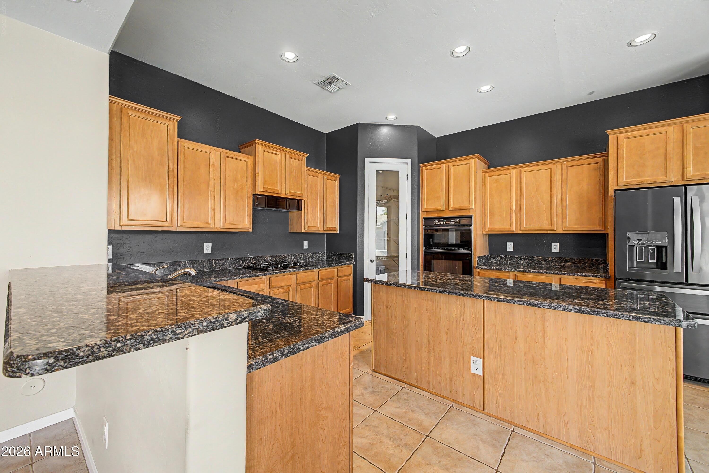 1902 E Desert Lane – photo 3