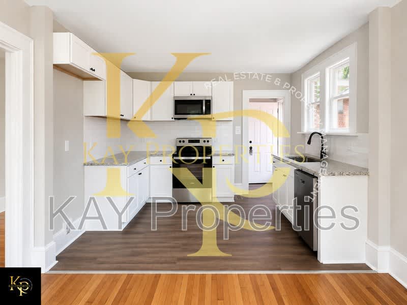 817 Marigold St – photo 4