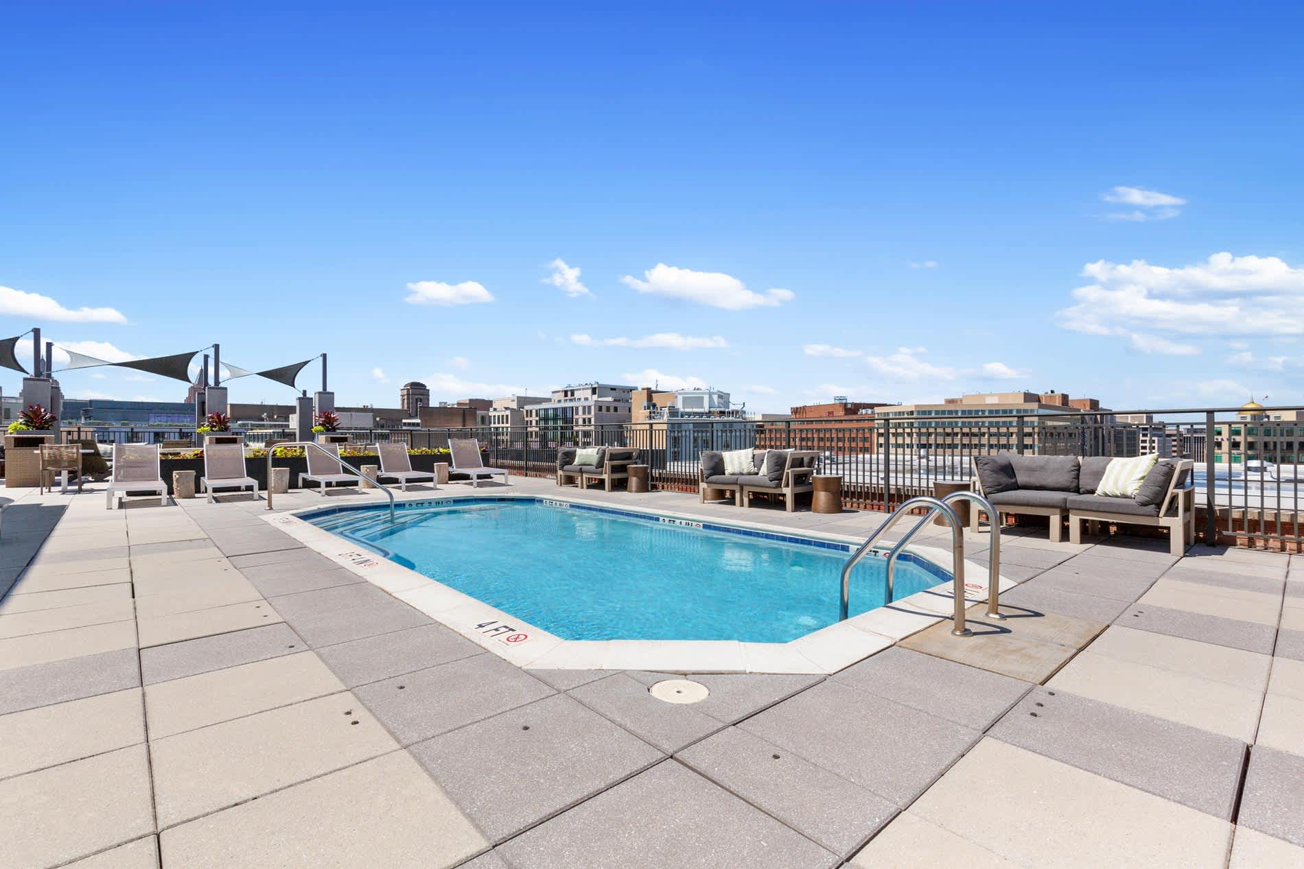 1301 Thomas Circle – photo 4