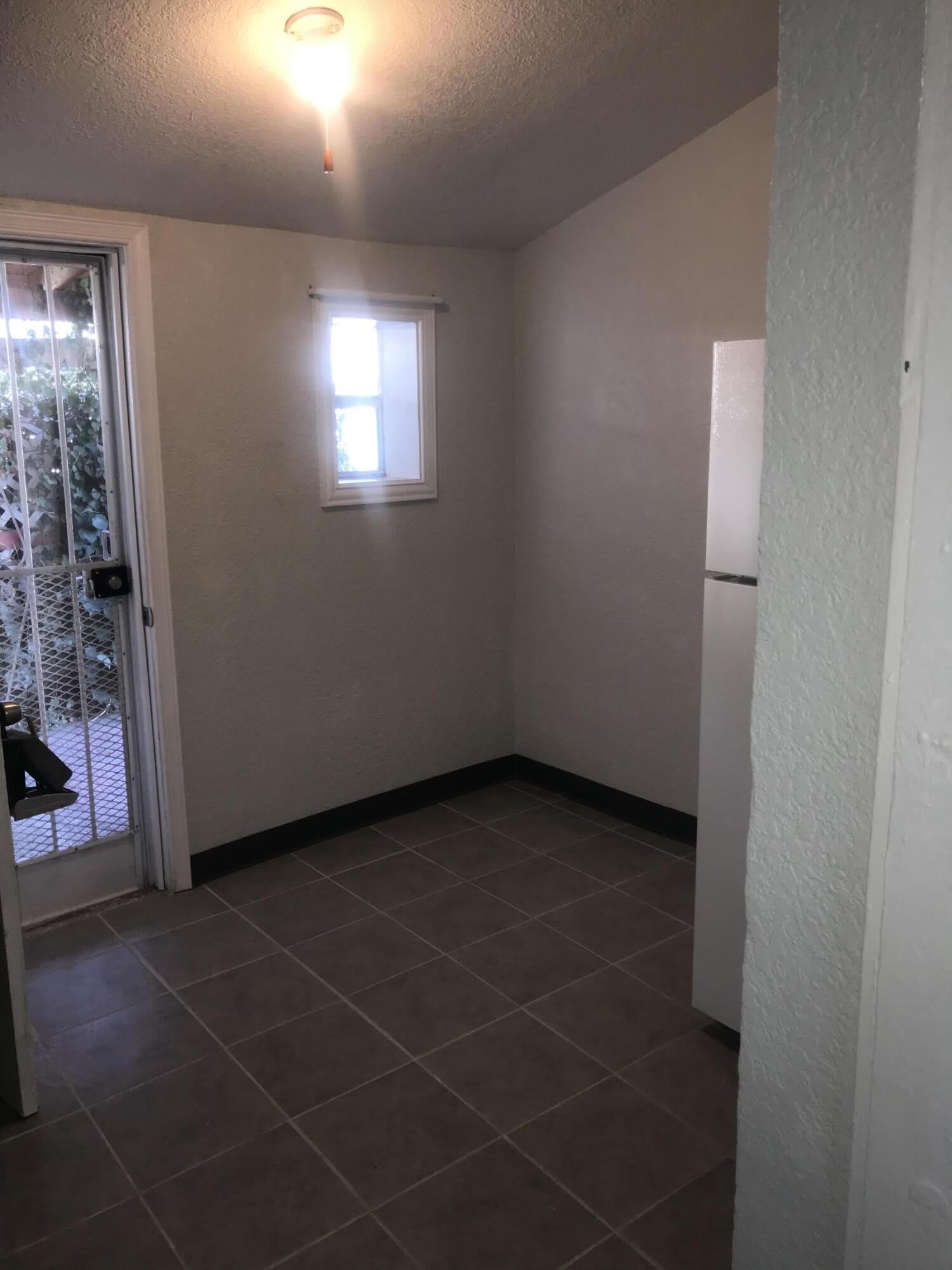 3111 DURAZNO Avenue – photo 3