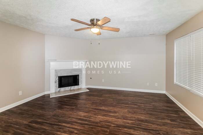 846 Stonebridge Crescent – photo 4