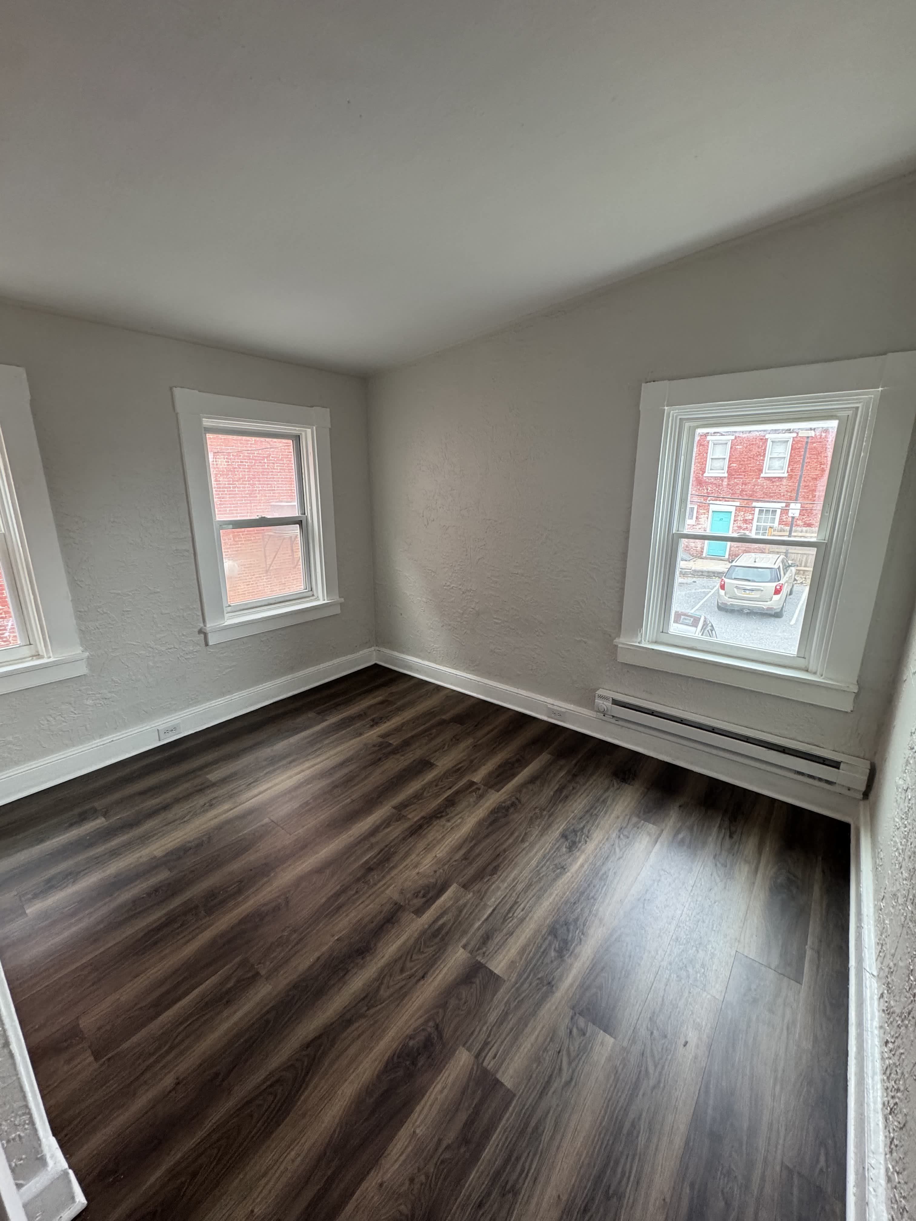 506 North Queen Street – photo 4