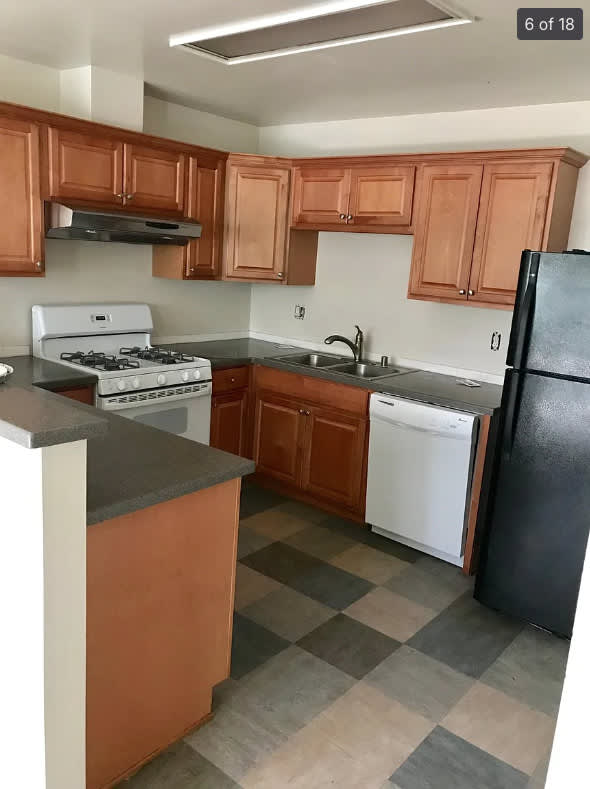 2643 Andover Ave – photo 3