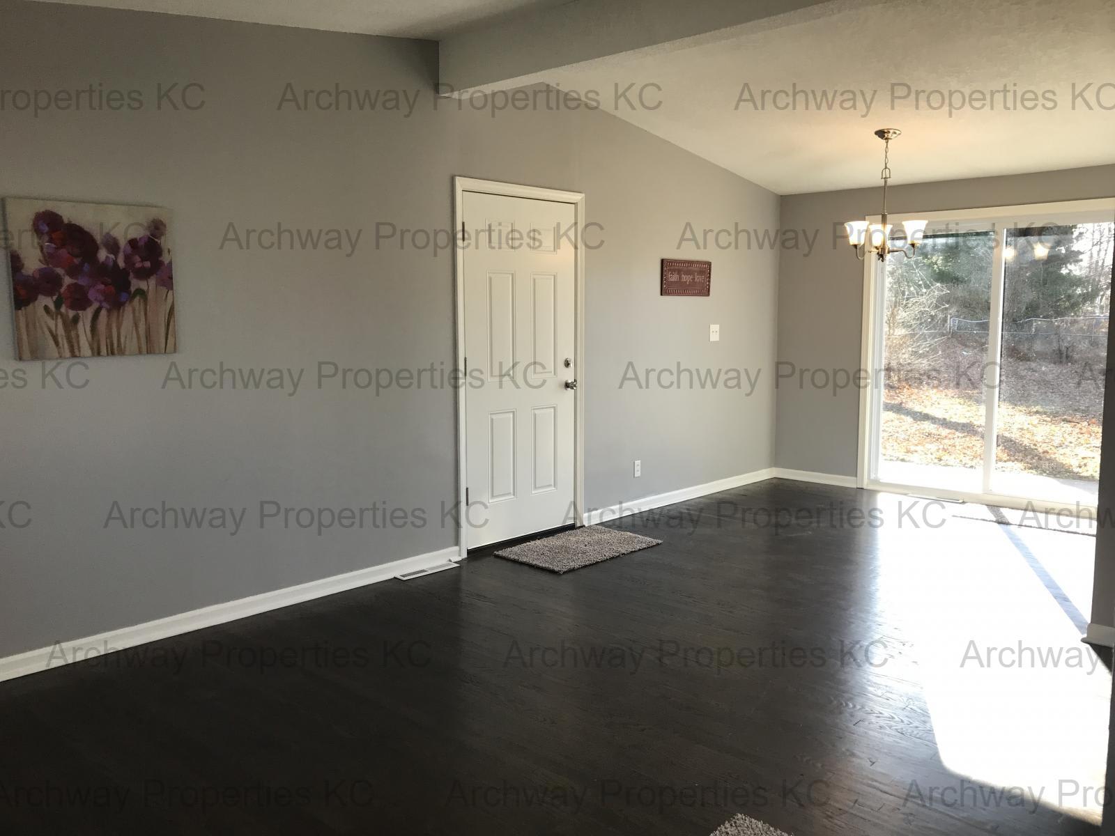 13801 W 93rd St – photo 2