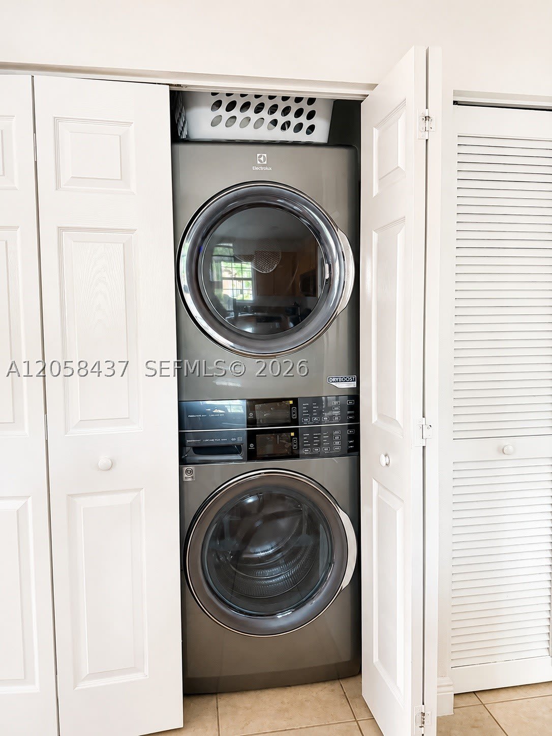 1101 SW 147th Ter – photo 5