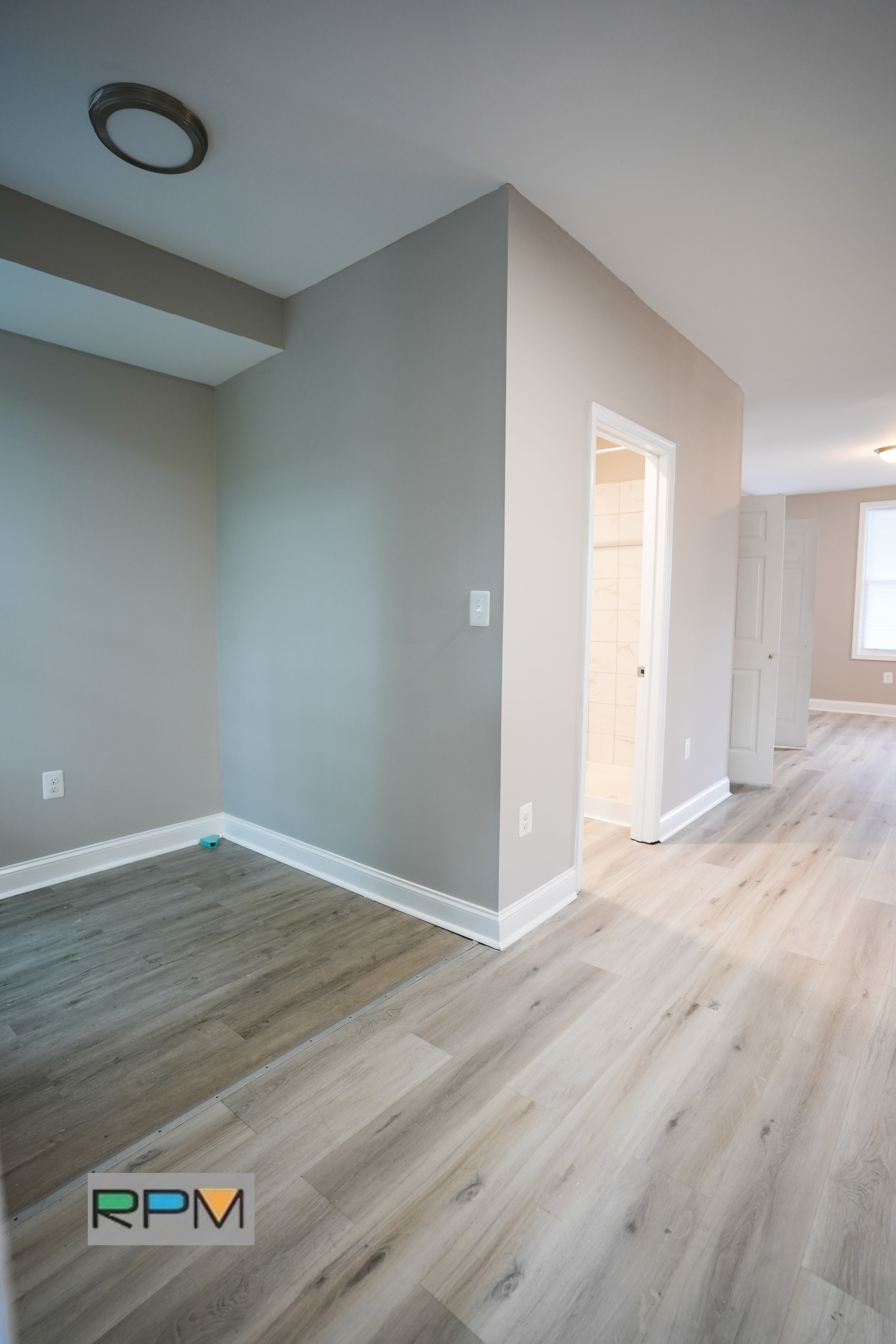 527 Chateau Ave – photo 4