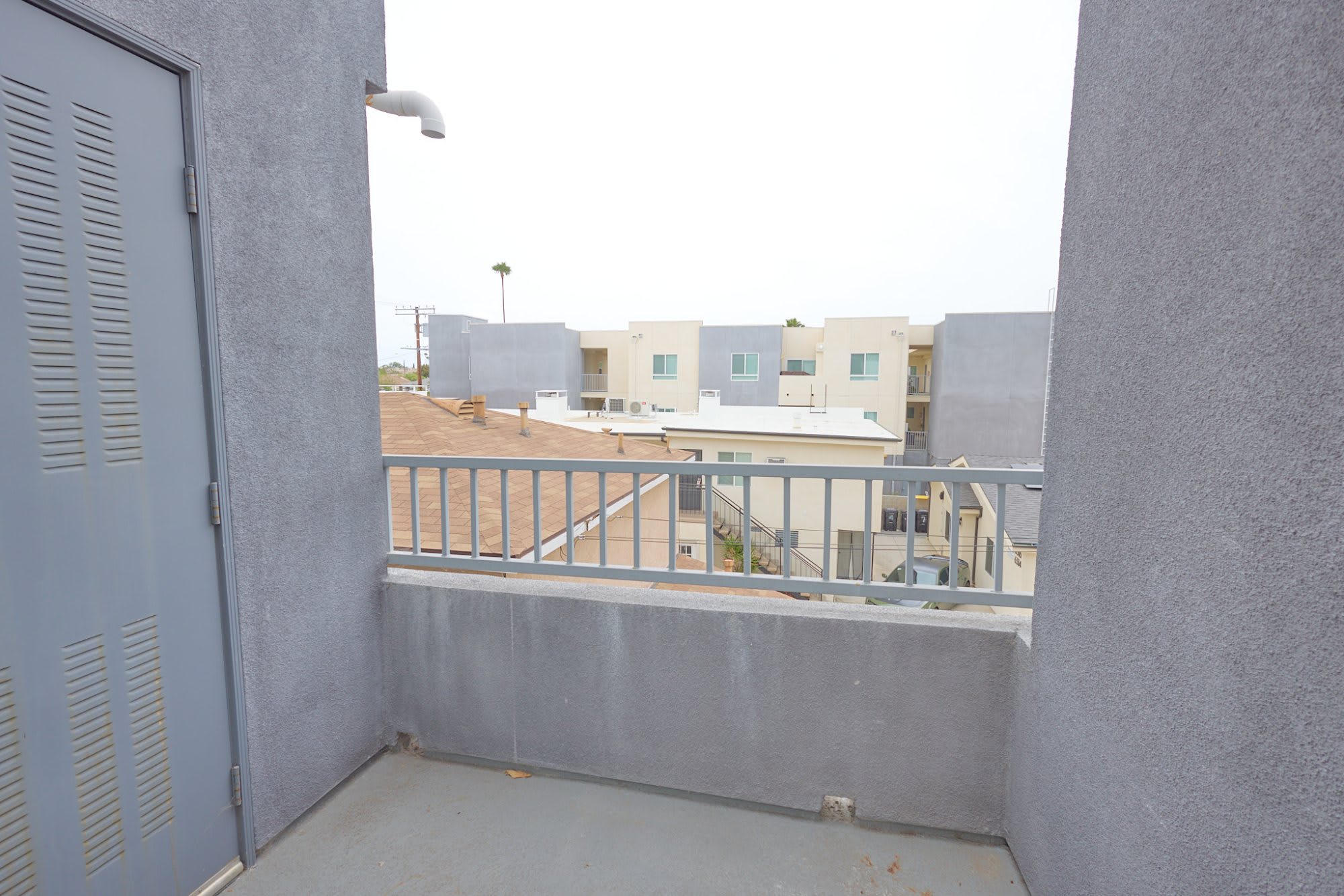 6302 Beck Ave – photo 2