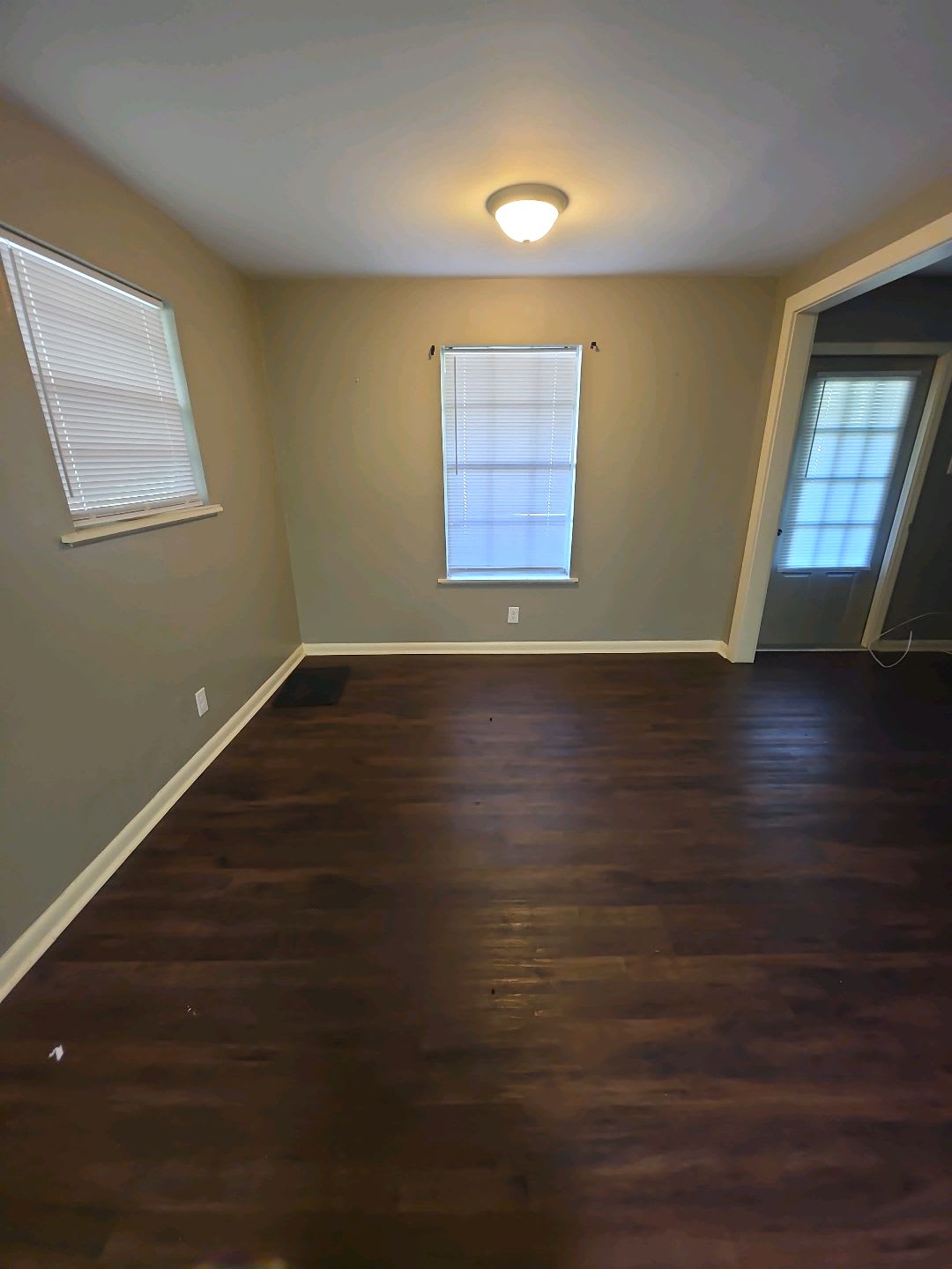 1904 Nancy Dr. – photo 2