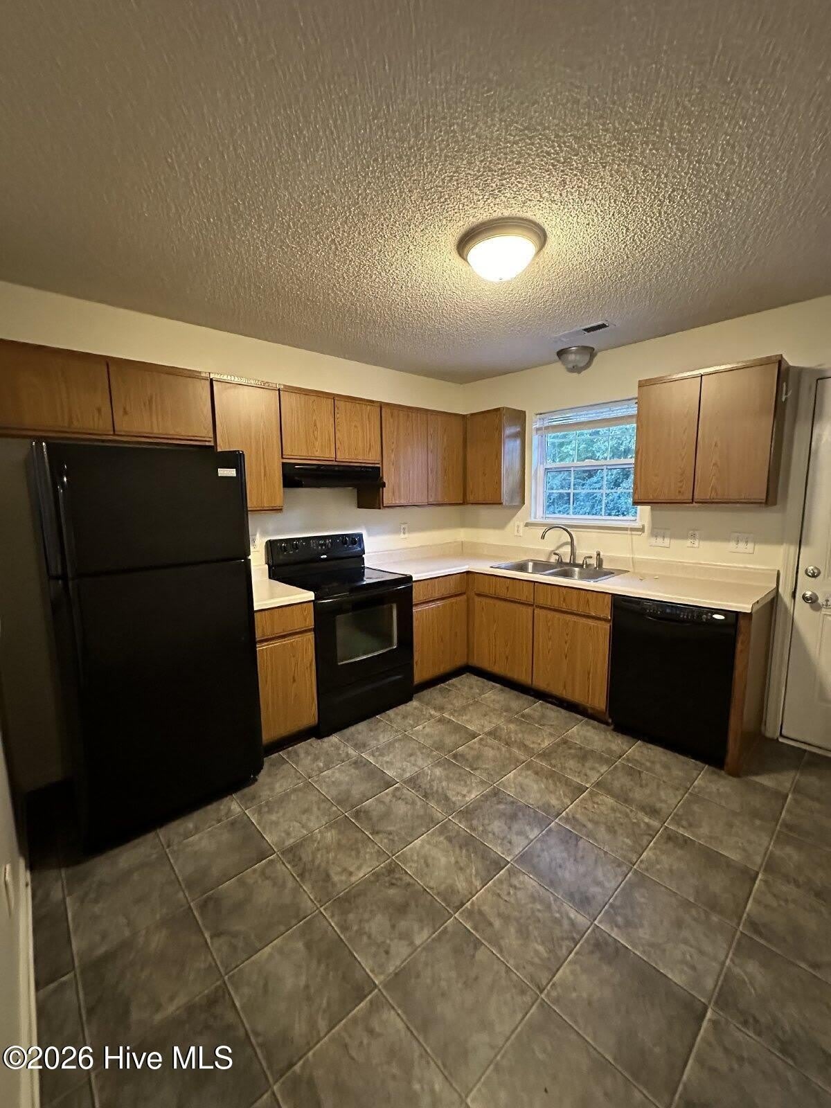 104 Glenside Court – photo 4