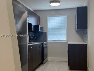 1607 NW 16th Ave – photo 1