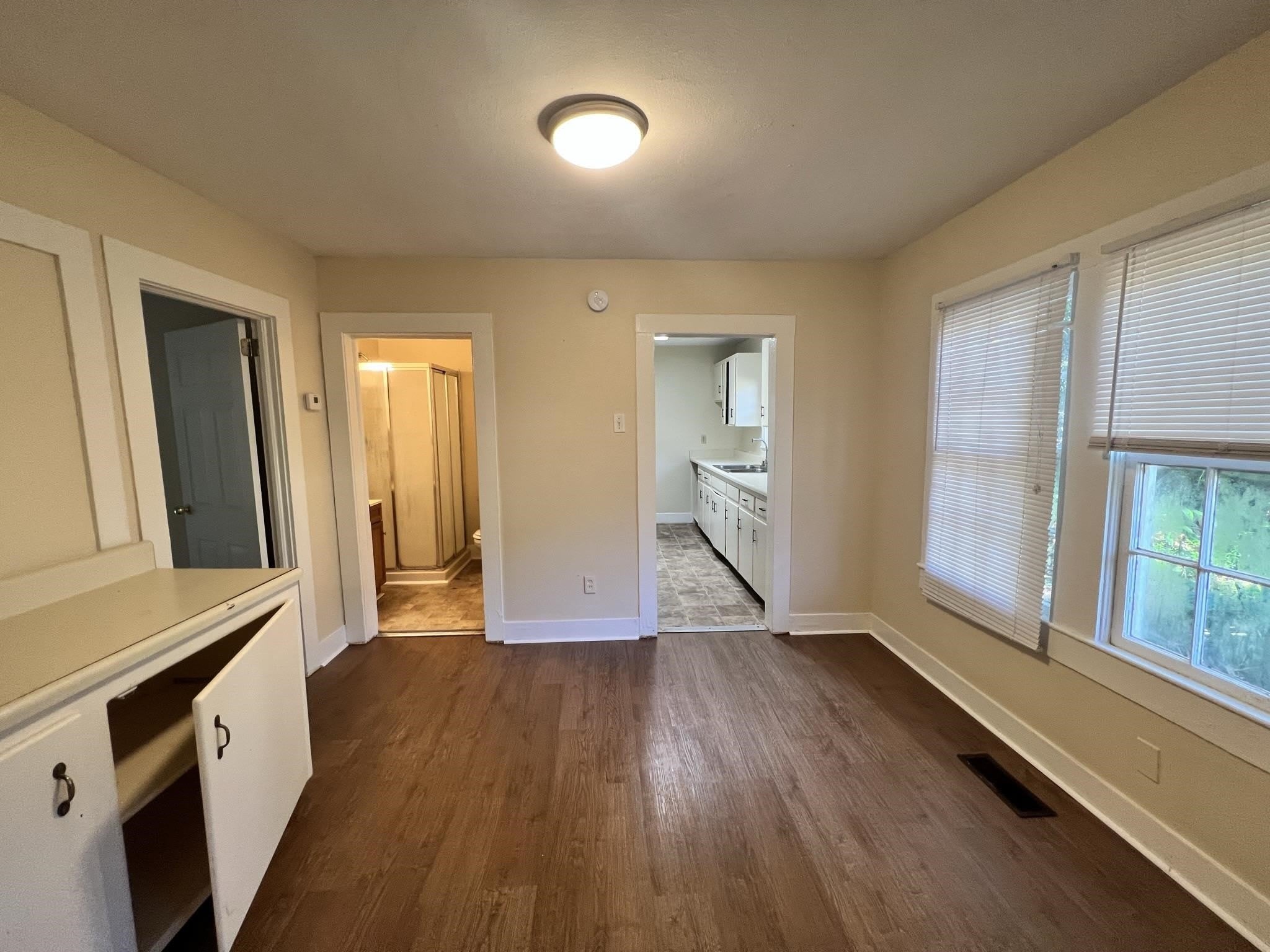 223 W Fifth Avenue – photo 5
