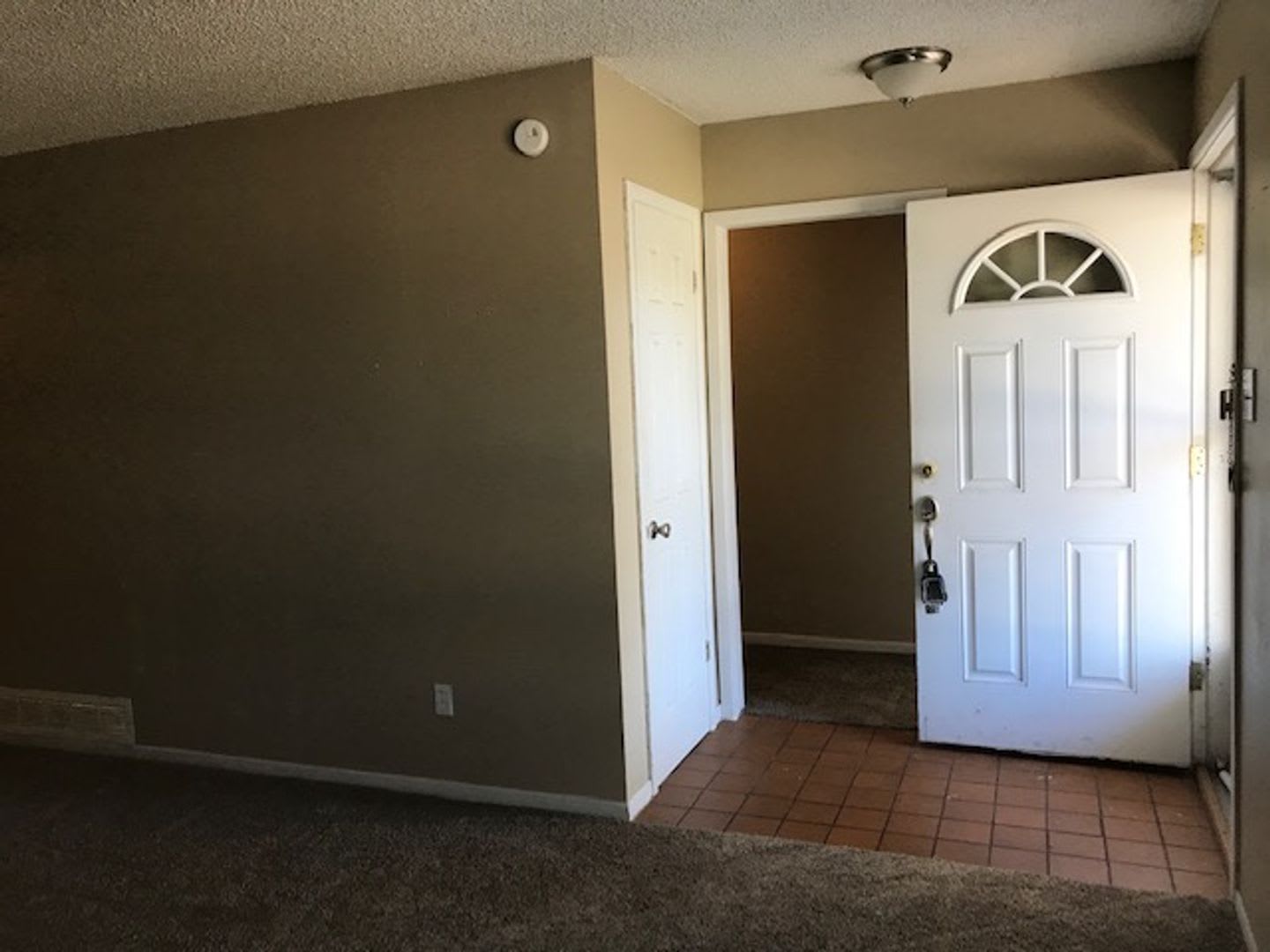5234 BURBANK DRIVE – photo 2