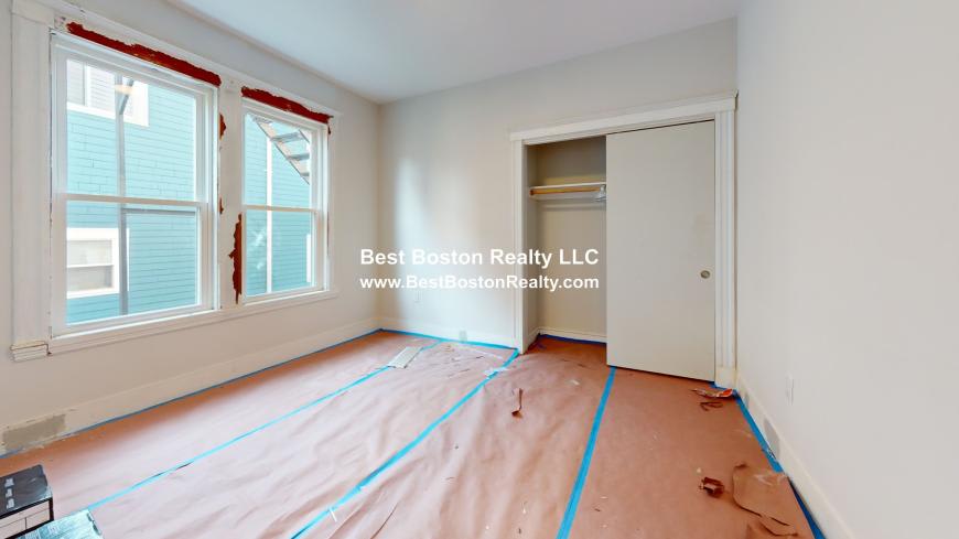 47 Curtis Ave. – photo 5