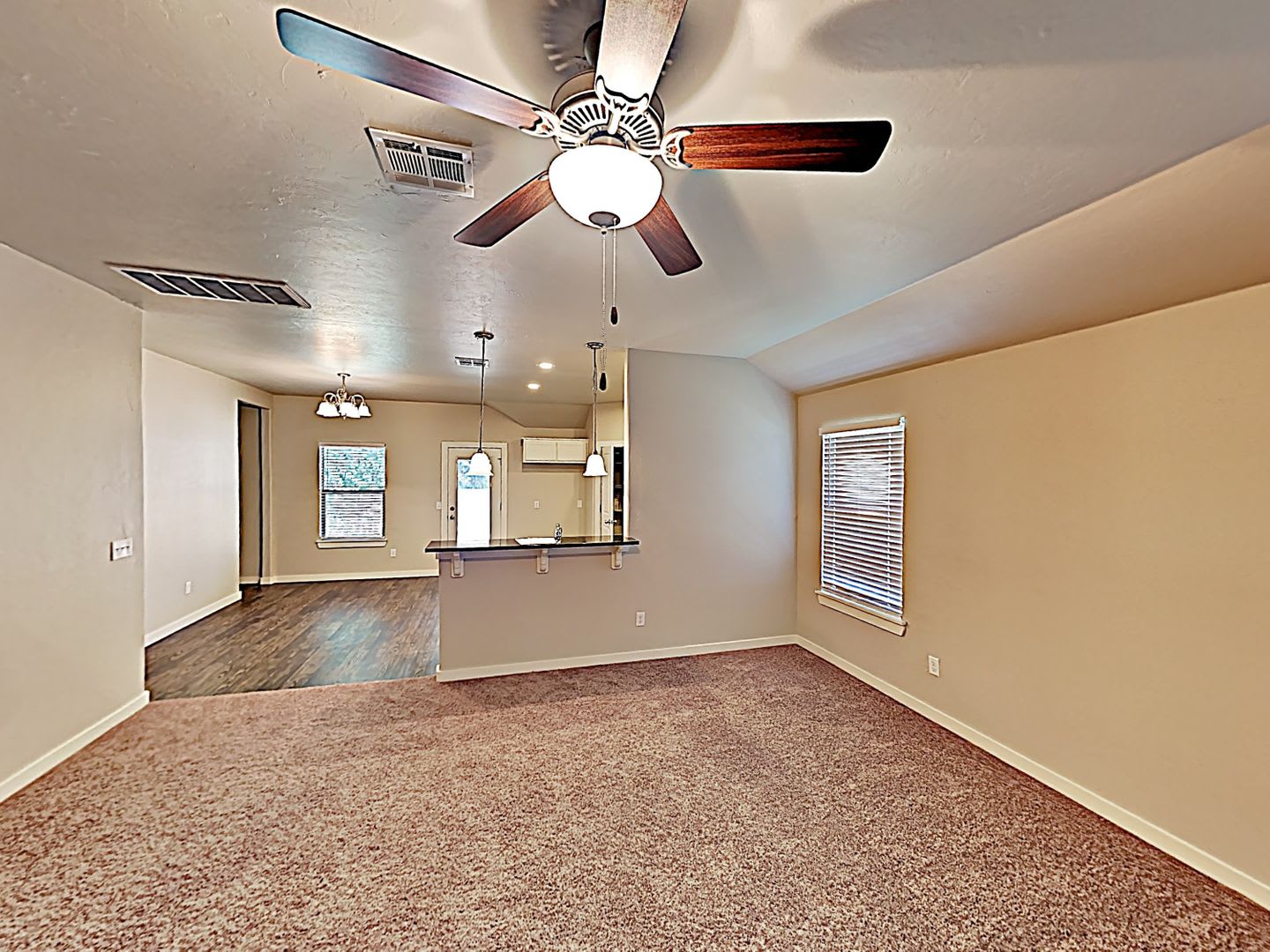Very Nice 4 bedroom 2 bath home in Choctaw schools – photo 3