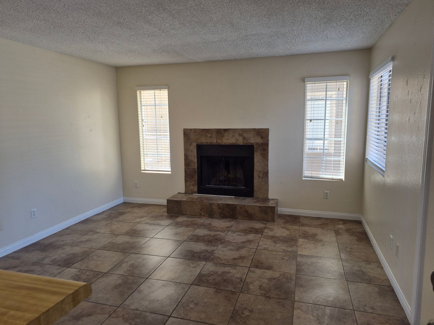 Avail 8/13/2026 1st floor Adorable 2 /1 Rent Ready – photo 3