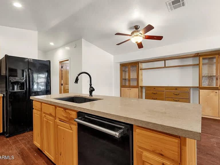 2107 West Wilshire Drive – photo 5