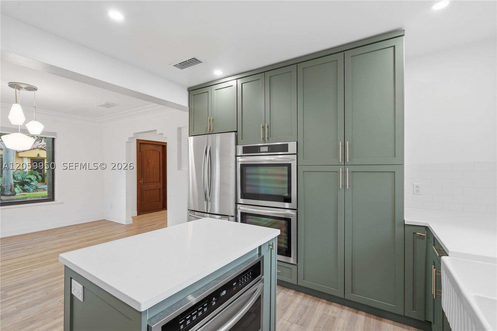110 N 16th Ave – photo 5