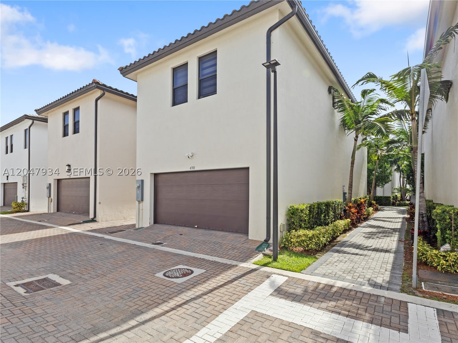 4388 NW 81st Ave – photo 5