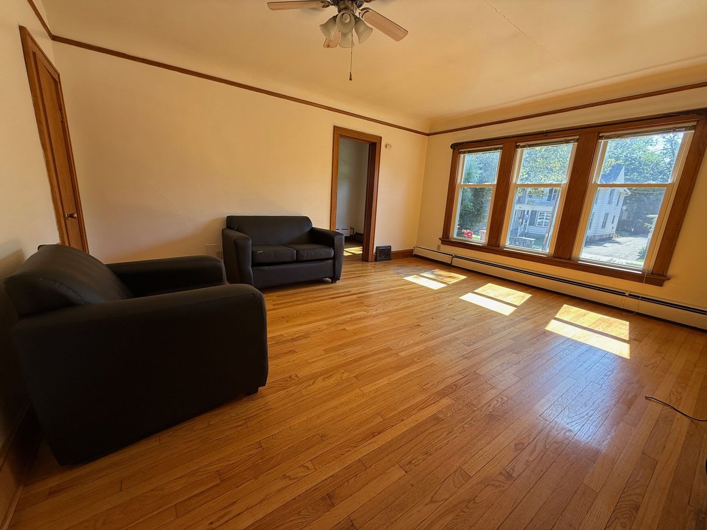 128 130 – photo 3