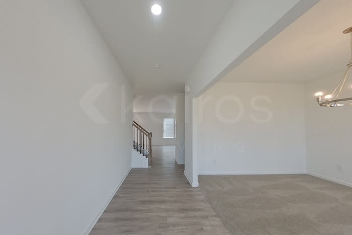 100 English Oak Ln – photo 3