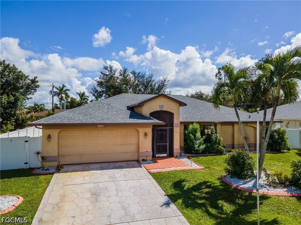 2103 SE 8th Avenue – photo 5