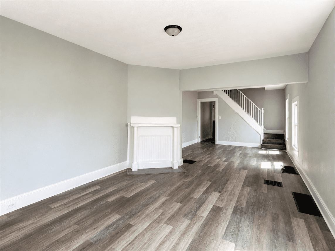 1140 W 2nd St – photo 3