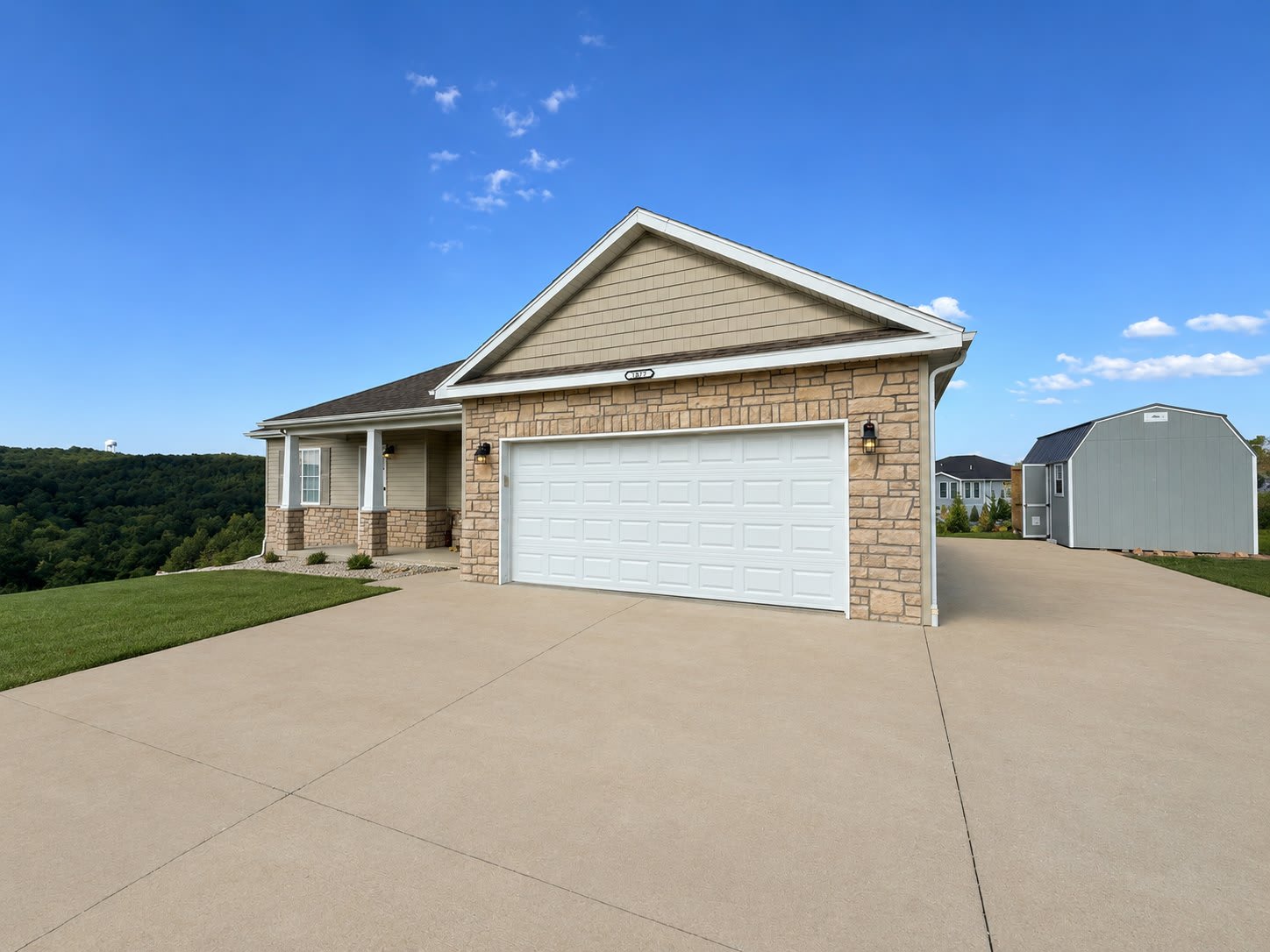 187 Ridgeview Drive – photo 1