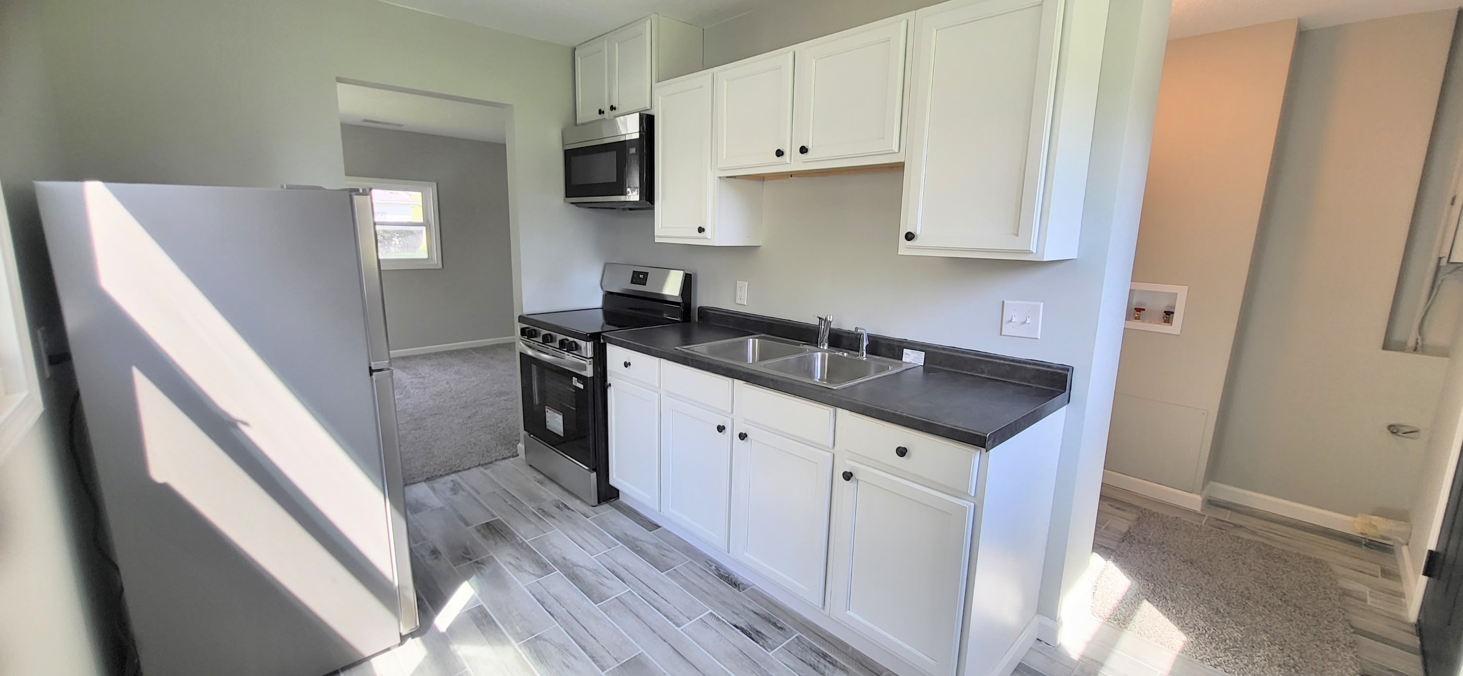 4121 Monroe Street – photo 2