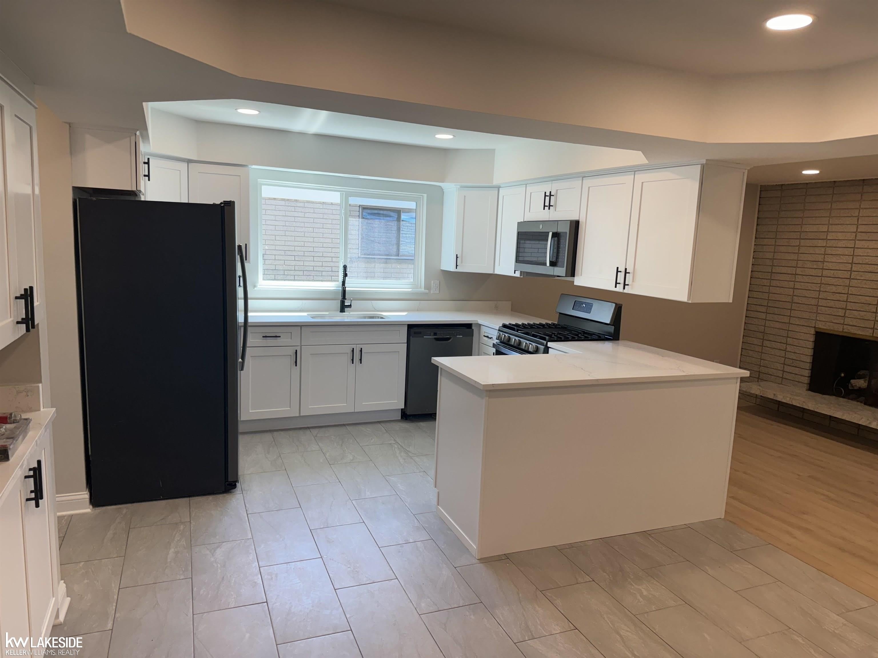 35223 Mustang Drive – photo 4