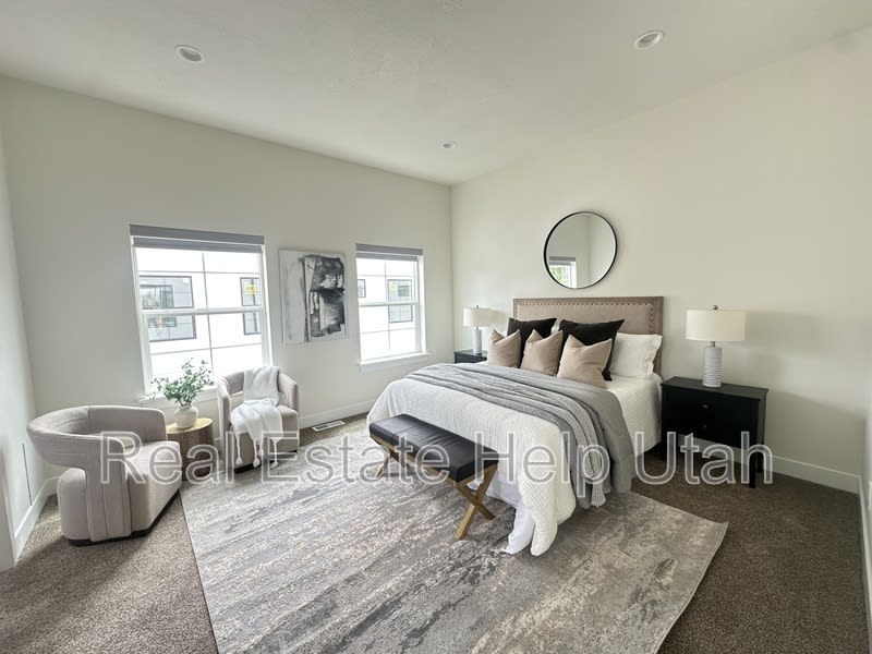 7846 S Holden Street – photo 4