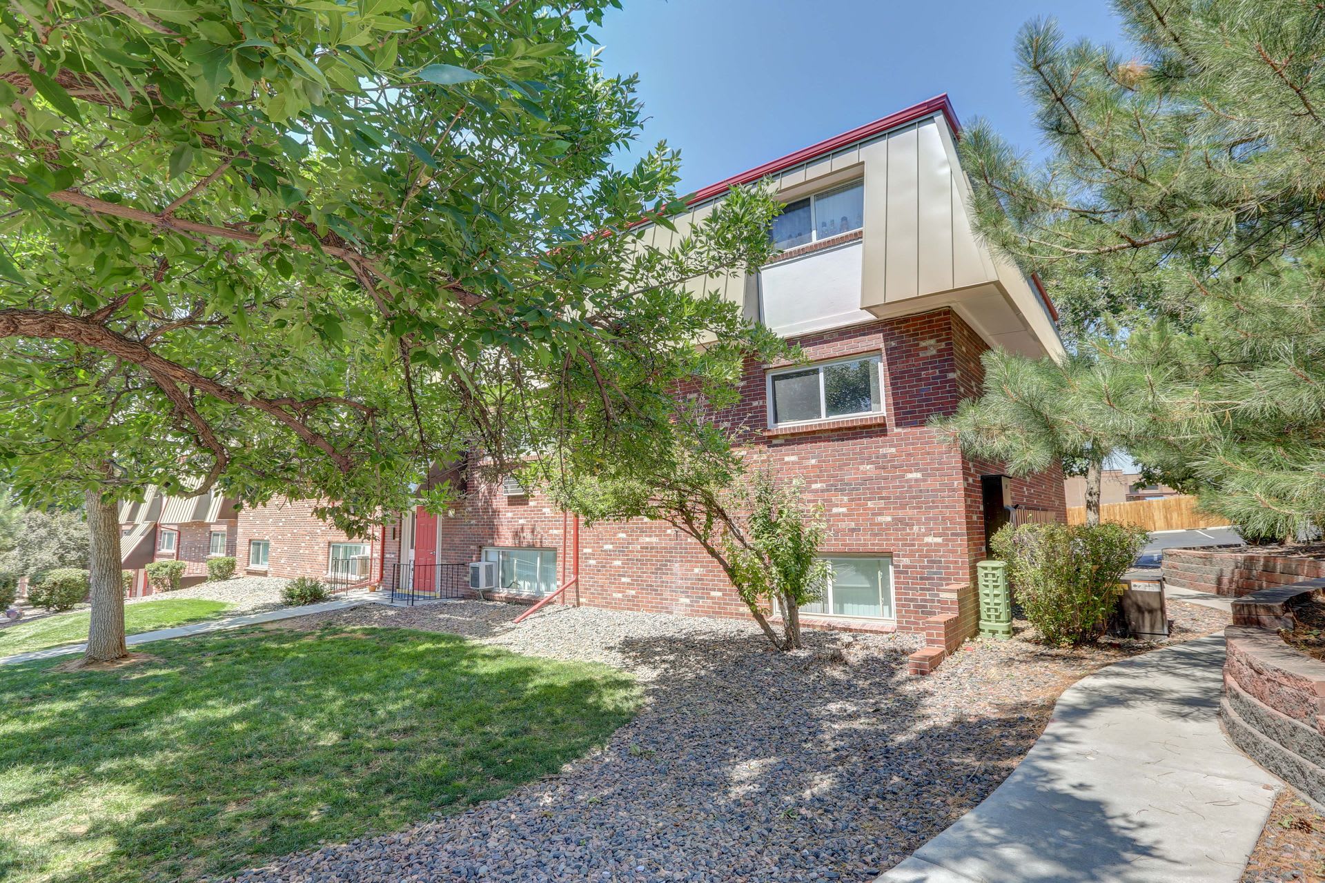 Hampden Village Apartments – photo 5