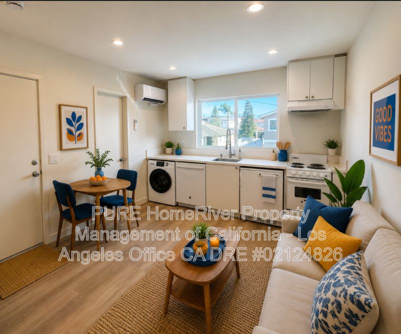 1536 1/2 W 205th St – photo 3