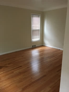 3 Bed 1.5 Bath NO SEC8 OPEN HOUSE SAT 8/29 2-4pm, SUN 8/30 12:30-2:30pm – photo 5