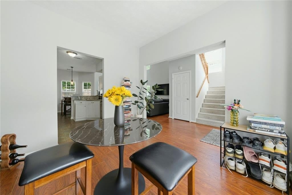983 ASPEN DR – photo 3